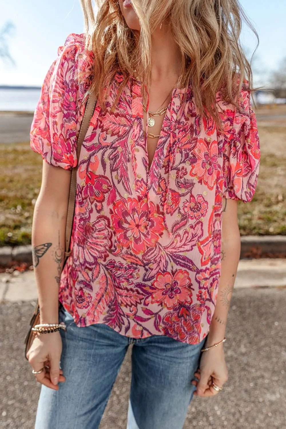 Floral Print Ruffled Puff Short Sleeve Blouse – Strawberry for Shopify Collective (5 view)