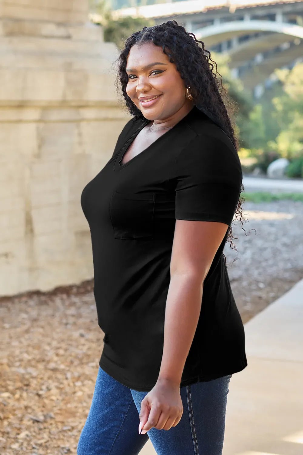 Basic Bae Bamboo Full Size V - Neck Short Sleeve T-Shirt – Black for Shopify Collective (19 view)