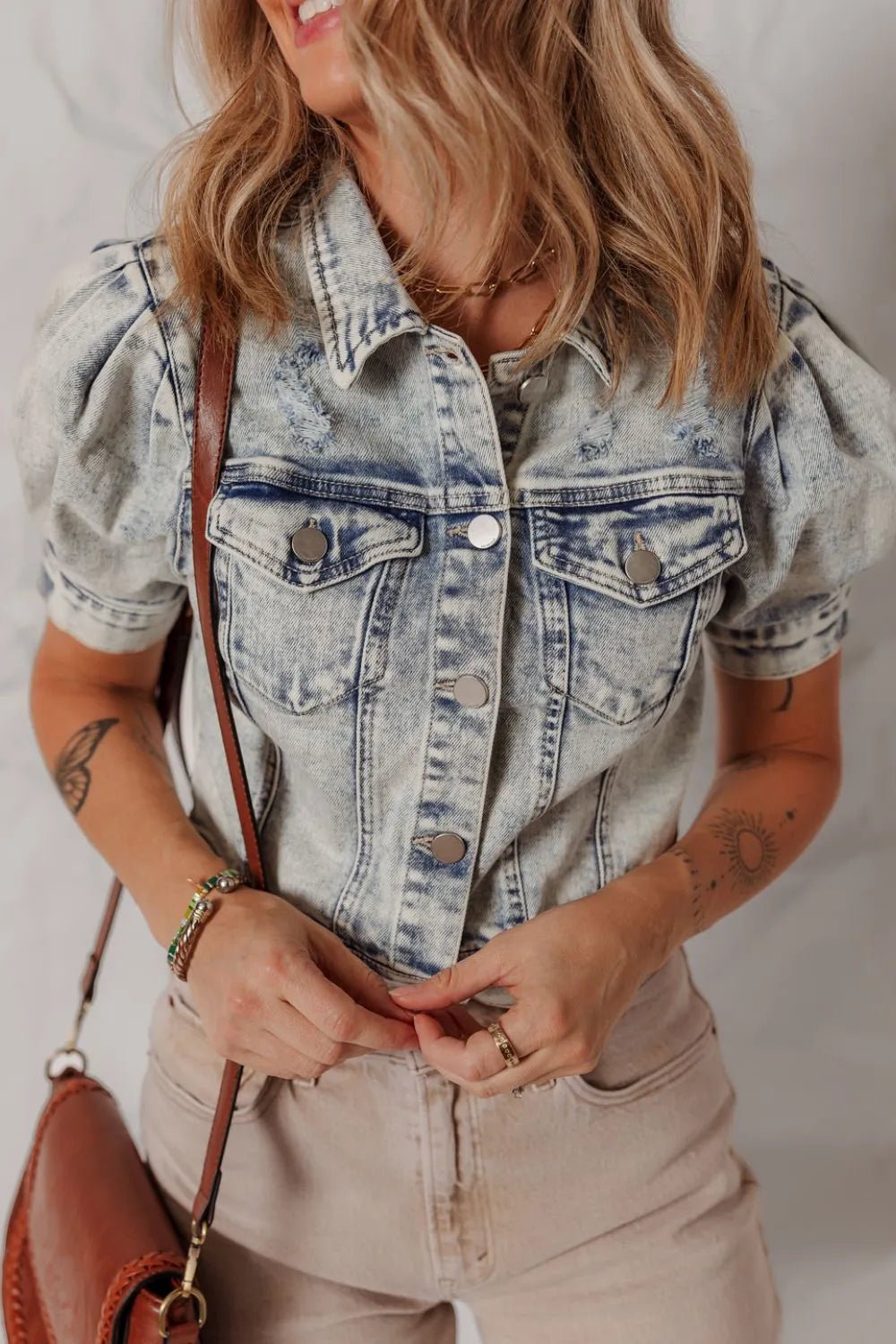 Wash Buttoned Chest Pocket Puff Sleeve Denim Jacket – Medium for Shopify Collective (3 view)
