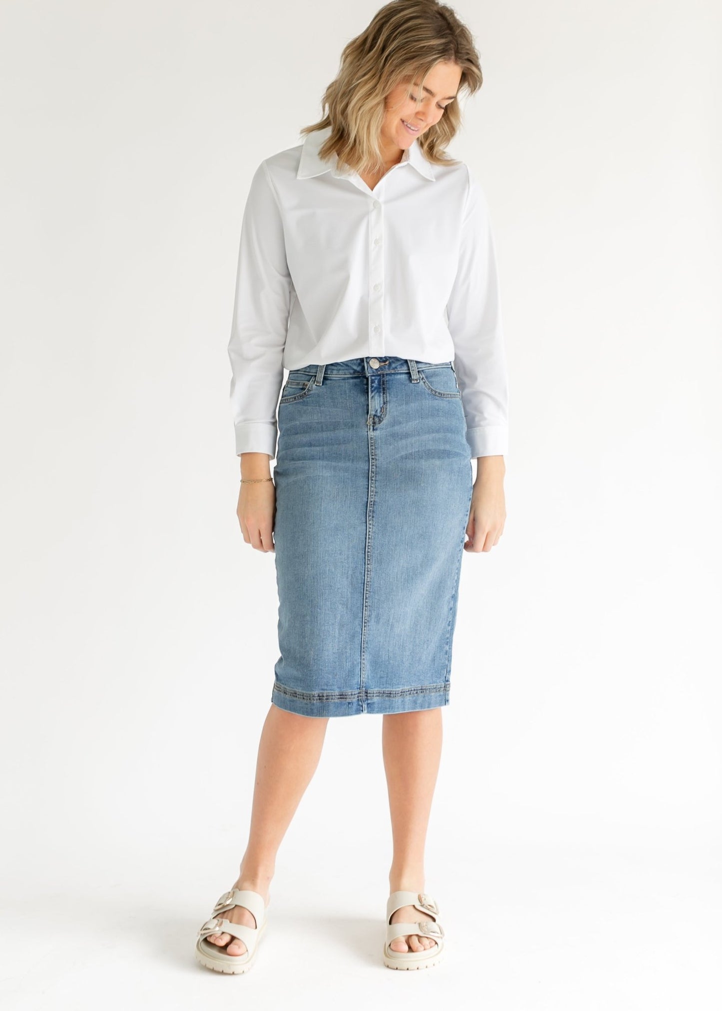 Bryn Light Wash Denim Midi Skirt – 2 IC Skirts for Inherit Co. (4 view)