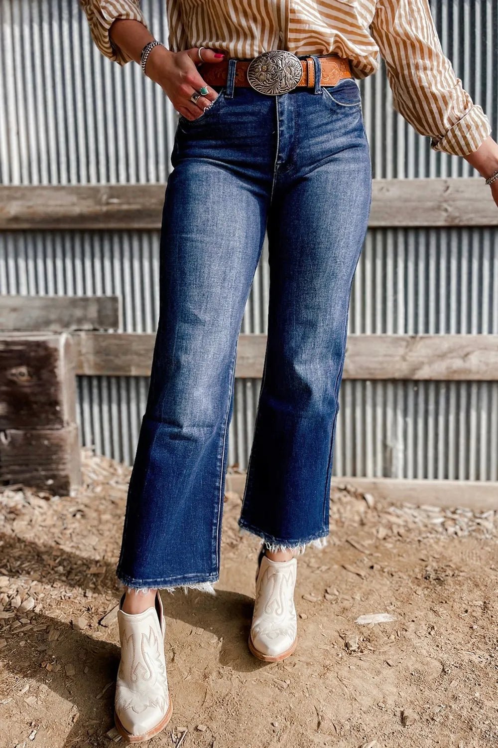 Mineral Wash Raw Hem High Waist Flared Jeans – Navy for Shopify Collective (2 view)