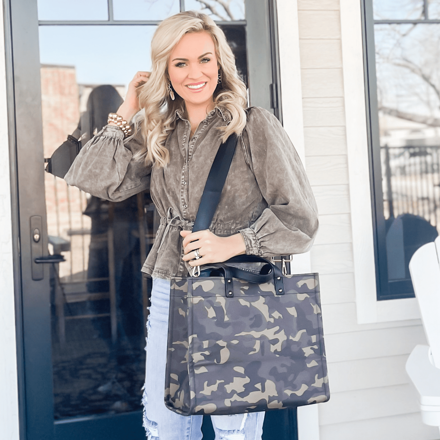 Campbell Tote | Choose Your Strap – Camo Bags for Shopify Collective (3 view)