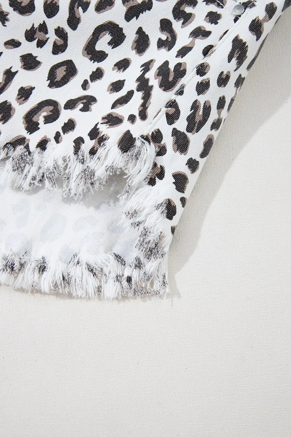 Leopard Frayed Hem Denim Shorts – Leopard for Shopify Collective (5 view)