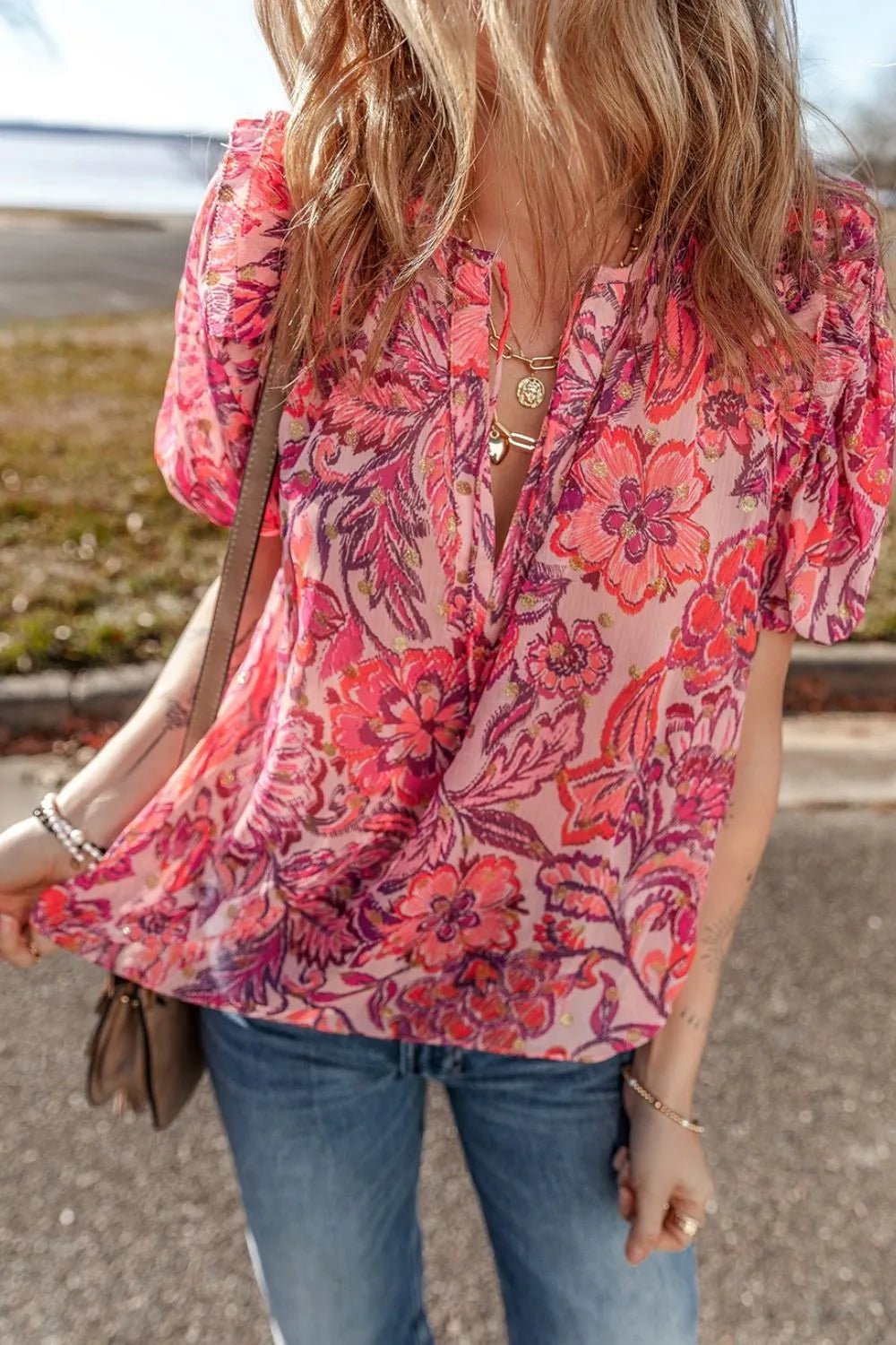 Floral Print Ruffled Puff Short Sleeve Blouse – Strawberry for Shopify Collective (3 view)