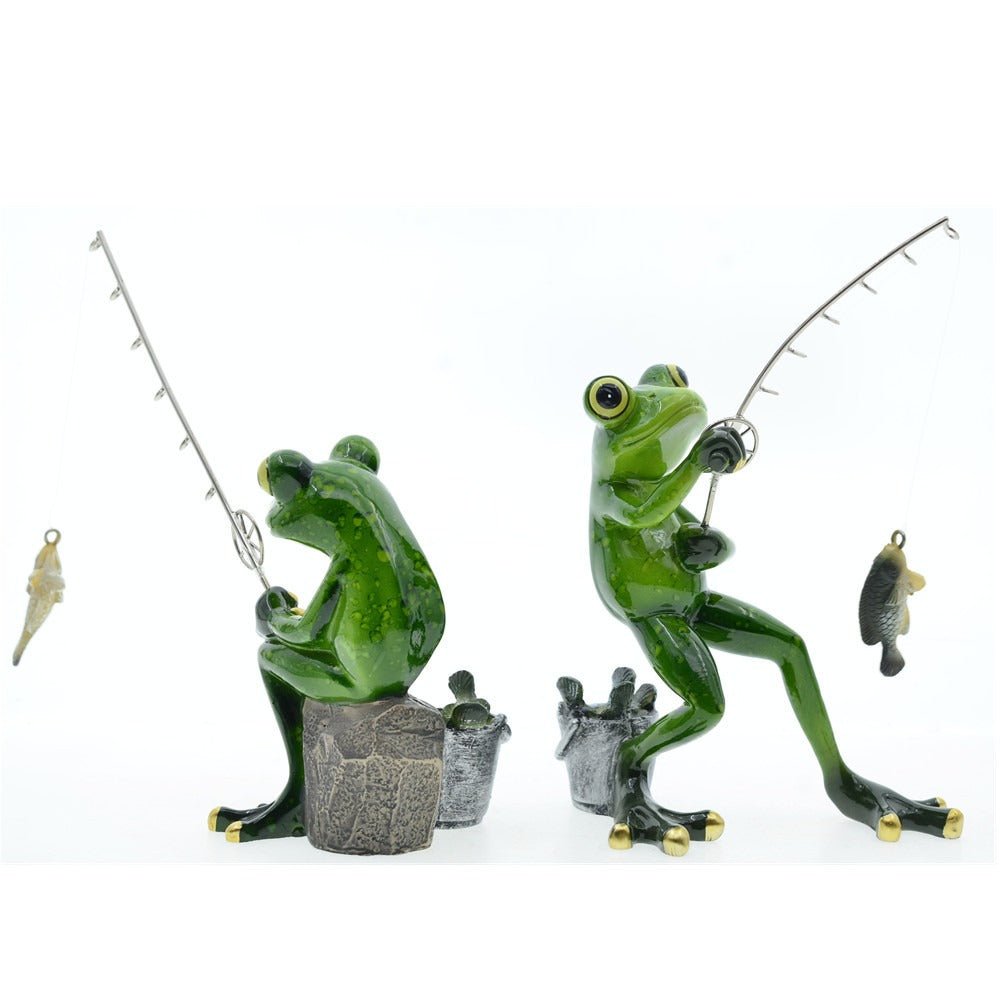 Fishing Frog Resin Ornament – 18cm Figurine for Home & Office Décor | Gift Idea – Fishing Frog Accessories for Cabin Decor (3 view)