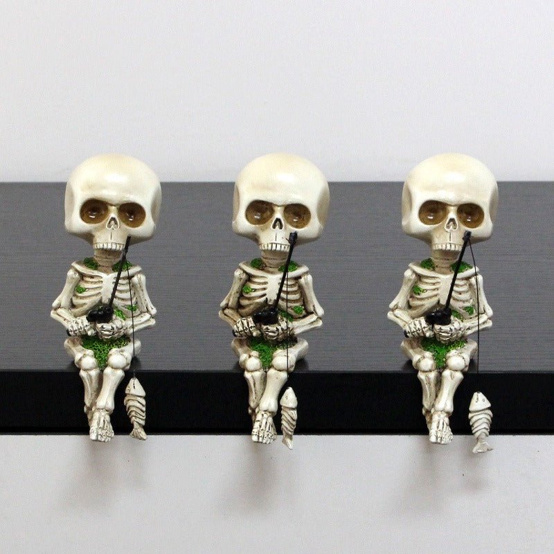 Fishing Skeleton Resin Figurine – Mini Garden/Courtyard Décor, 11.5 cm | Seasonal Decorations – Fishing Skull Fishing Skeleton for extendedship (4 view)