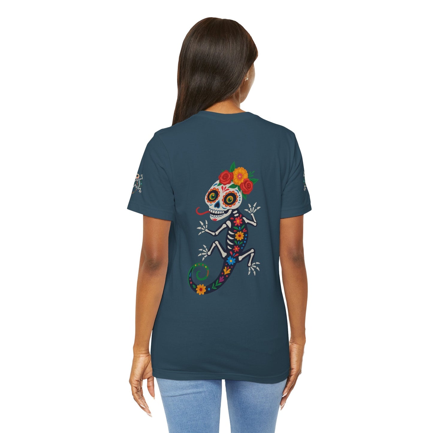 La Lagartija Viva – Sugar Skull Lizard Tee with Day of the Dead Vibes | Unisex Halloween Shirt – Deep Teal T-Shirt for artsy apparel (47 view)