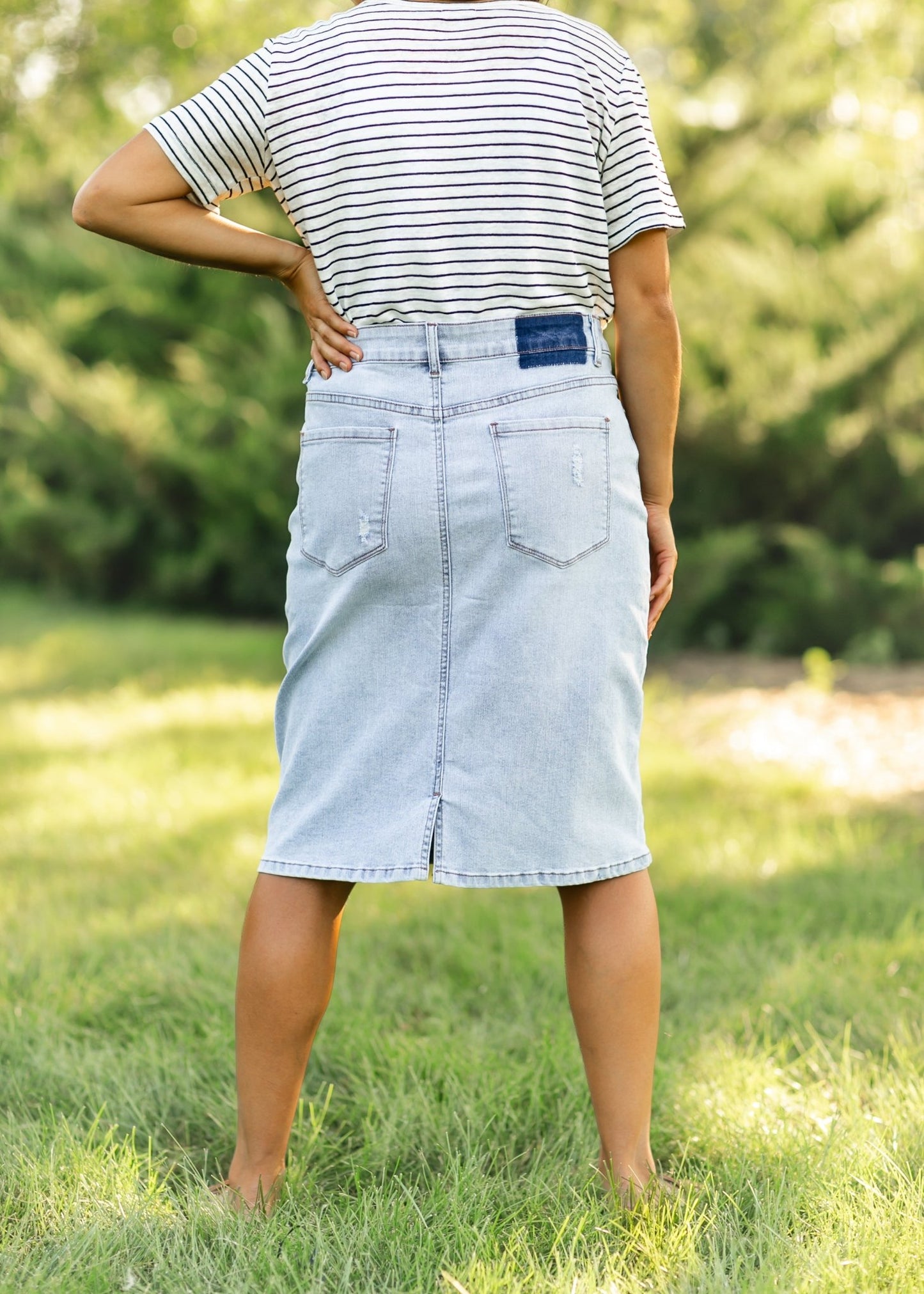 Maelia Distressed Denim Midi Skirt – 2 IC Skirts for glow - up collection (13 view)