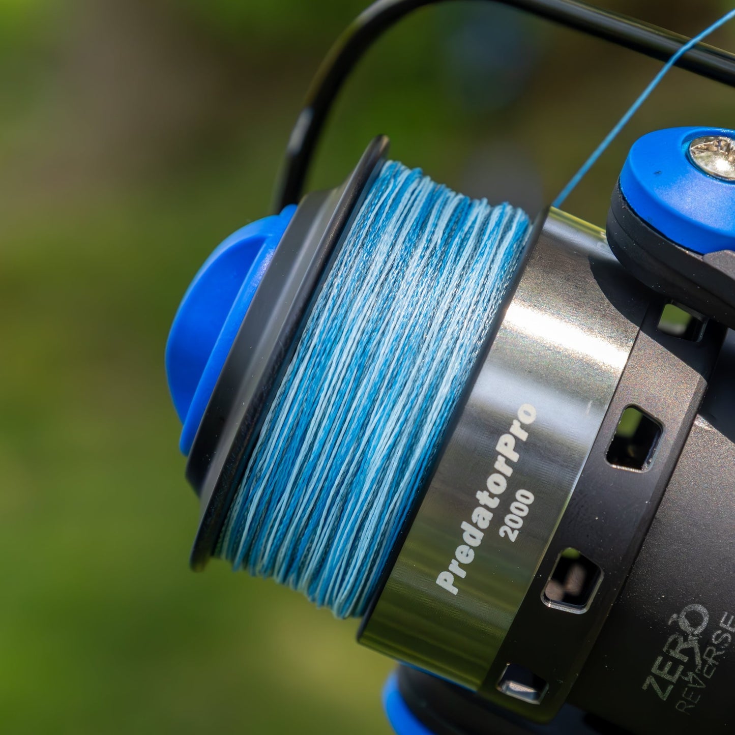 Reaction Tackle BRAIDED IN THE USA Fishing Line - 4X - NEW – X4 BLUE CAMO for fishing (2 view)