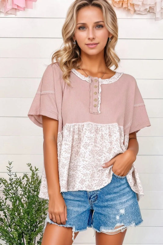 Waffle Floral Patchwork Exposed Seam Detail Short Sleeve Top – Dusty Pink for Shopify Collective (2 view)