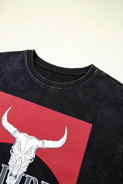 Western HOWDY Steer Head Print Side Slits Loose Fit T Shirt – Black for Shopify Collective (5 view)