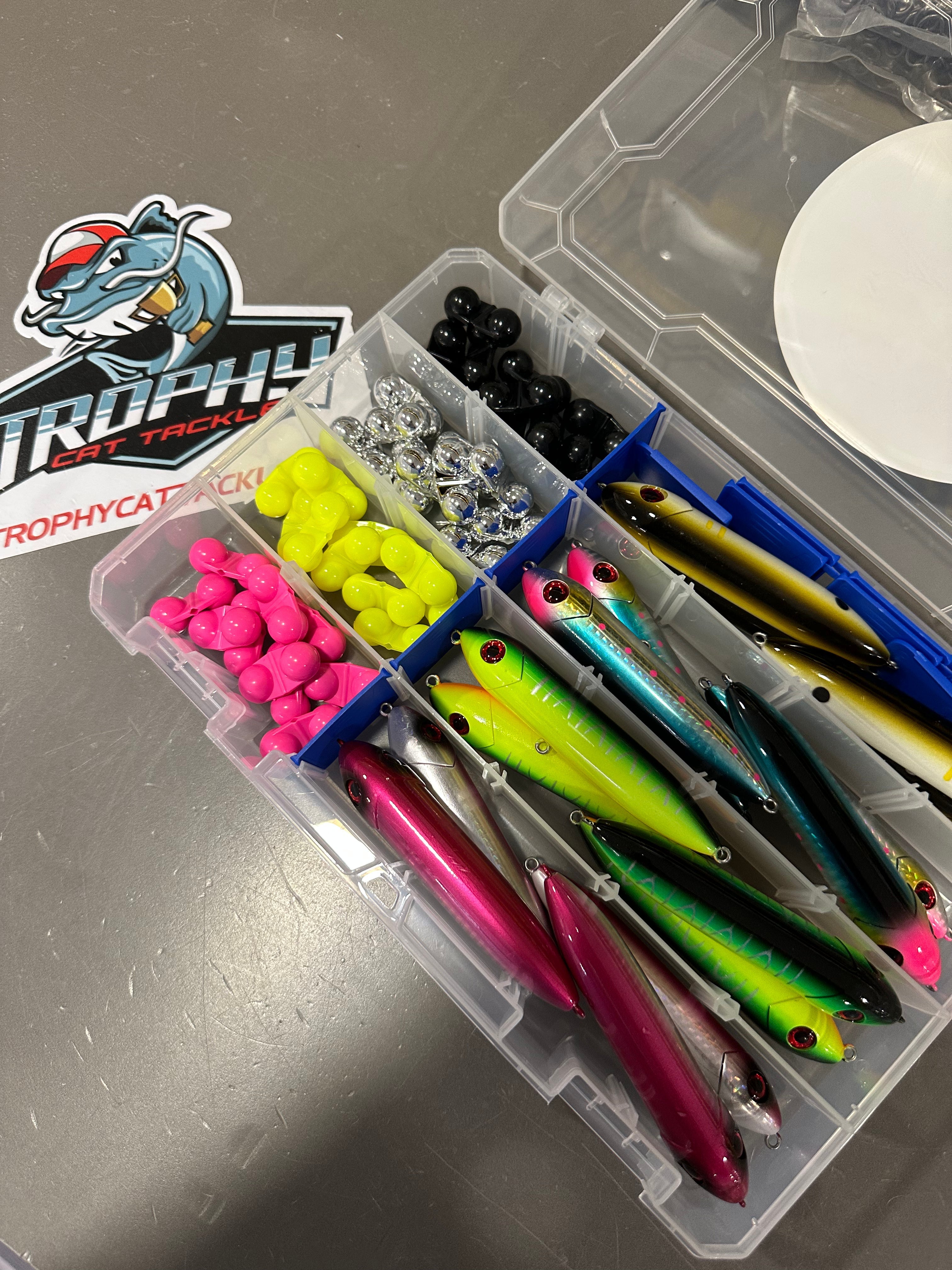 Complete Rattle Box Trophy Cat Tackle