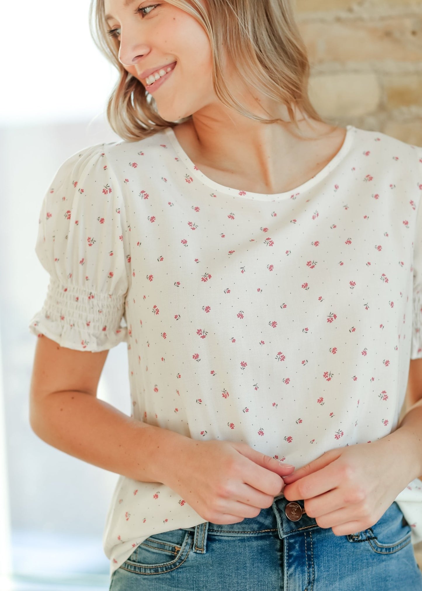 Alisa Short Ruffle Sleeve Top – White Floral IC Tops for glowup (7 view)