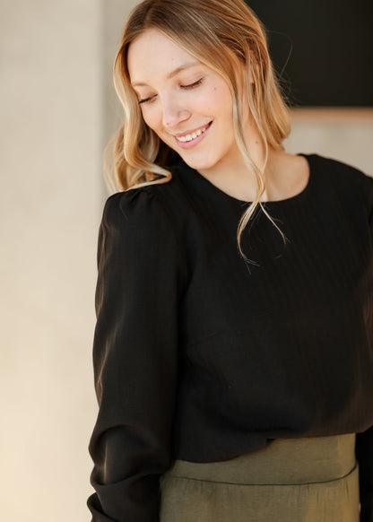 Blake Cinched Sleeve Blouse – XS IC Tops for glowup (1 view)