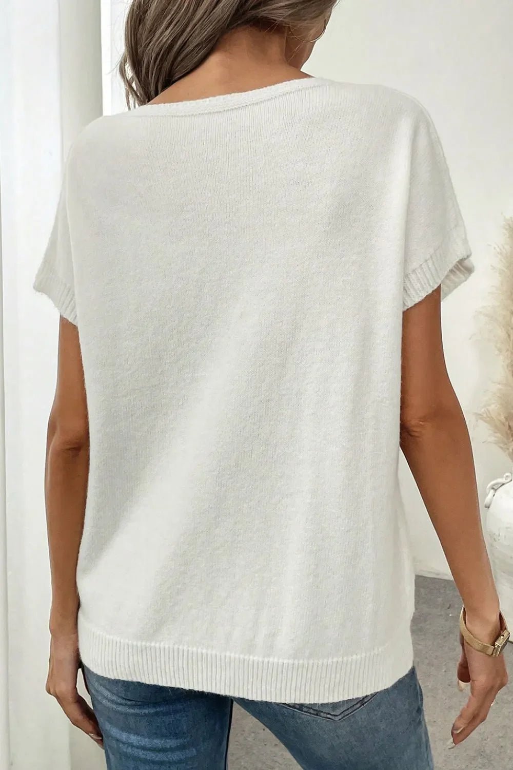 Bow Pattern Knit Short Sleeve Sweater – White by Simply Love