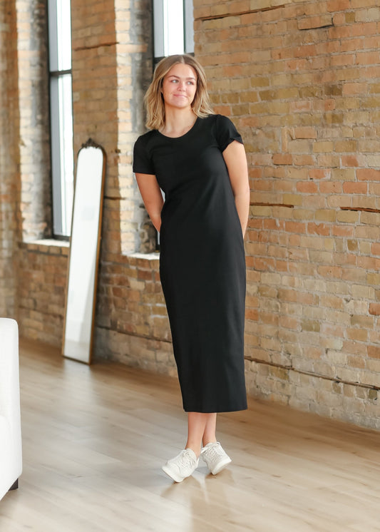 Jane T-Shirt Maxi Dress – Black IC Dresses for glow - up collection (1 view)