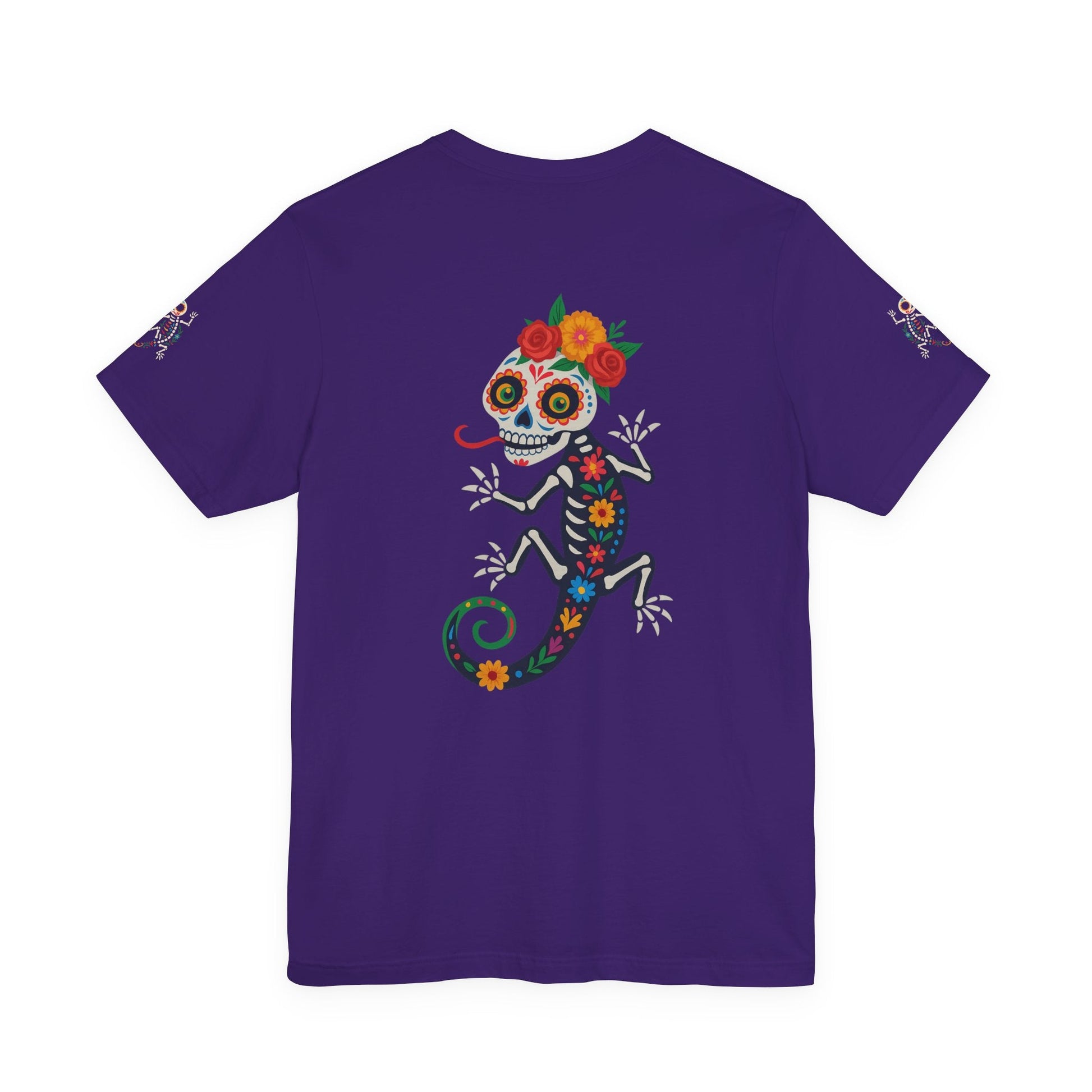 La Lagartija Viva – Sugar Skull Lizard Tee with Day of the Dead Vibes | Unisex Halloween Shirt – Oxblood Black T-Shirt for artsy apparel (62 view)