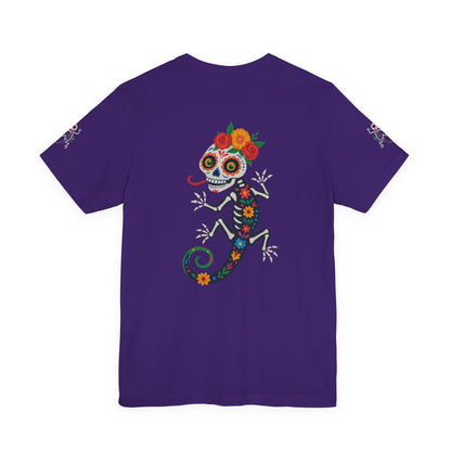 La Lagartija Viva – Sugar Skull Lizard Tee with Day of the Dead Vibes | Unisex Halloween Shirt – Team Purple T-Shirt for artsy apparel (60 view)