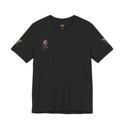 La Lagartija Viva – Sugar Skull Lizard Tee with Day of the Dead Vibes | Unisex Halloween Shirt – Black T-Shirt for artsy apparel (3 view)