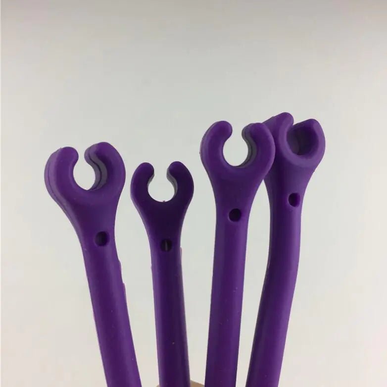 Silicone Wine Glass Holder Set – 4 Pack Secure Outdoor Drink – Kitchen tool by SbrTnHomes