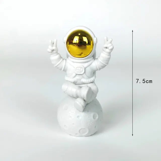Astronaut - And - Moon - Home - Decor - Set | Shop Sbrtn Homes – Astronaut Silver for decor (26 view)